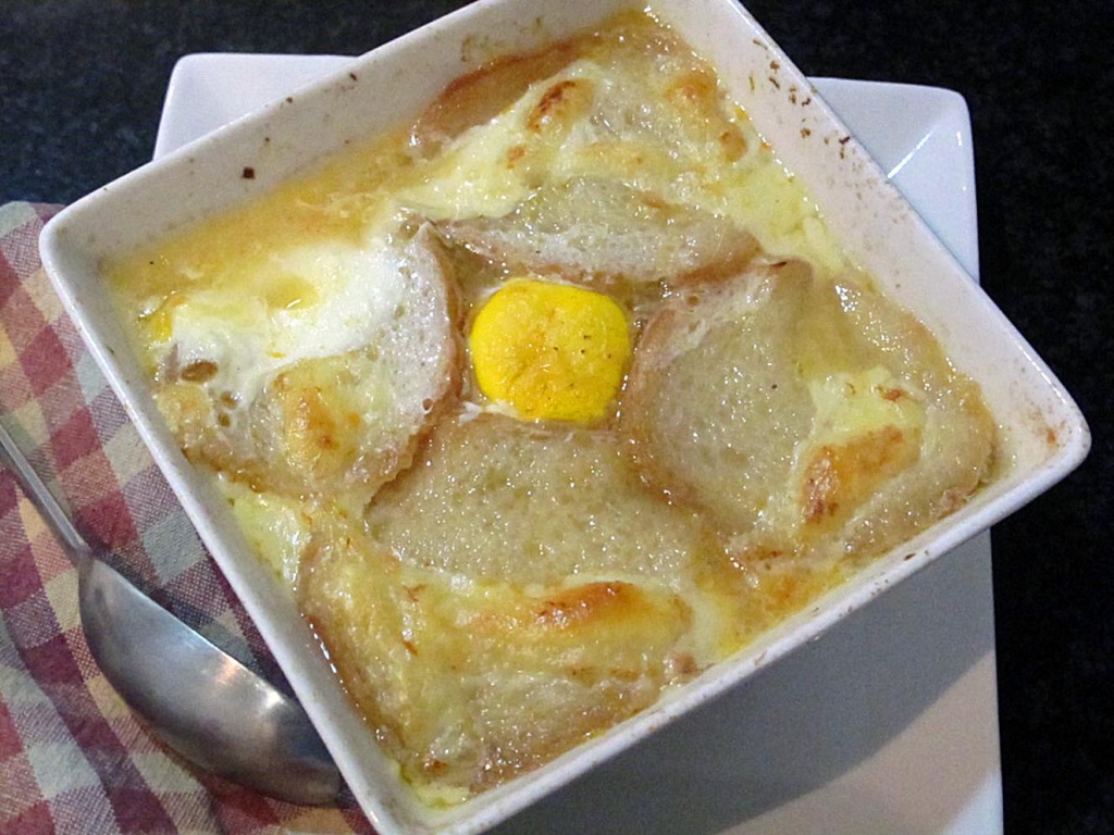 Como hacer sopa de cebolla
